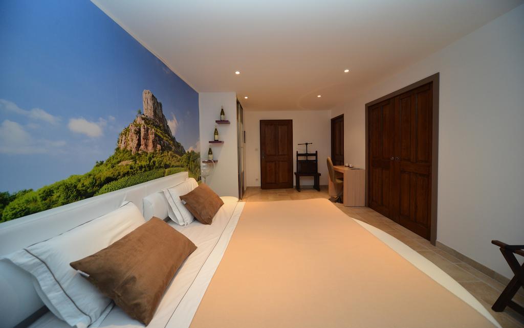 Domaine De La Garde Bed & Breakfast Vonnas Bilik gambar